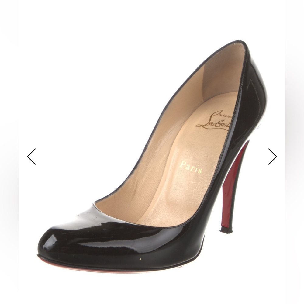 LOUBOUTIN Black Patent Leather Stiletto Heels Has Original Box Dust bag